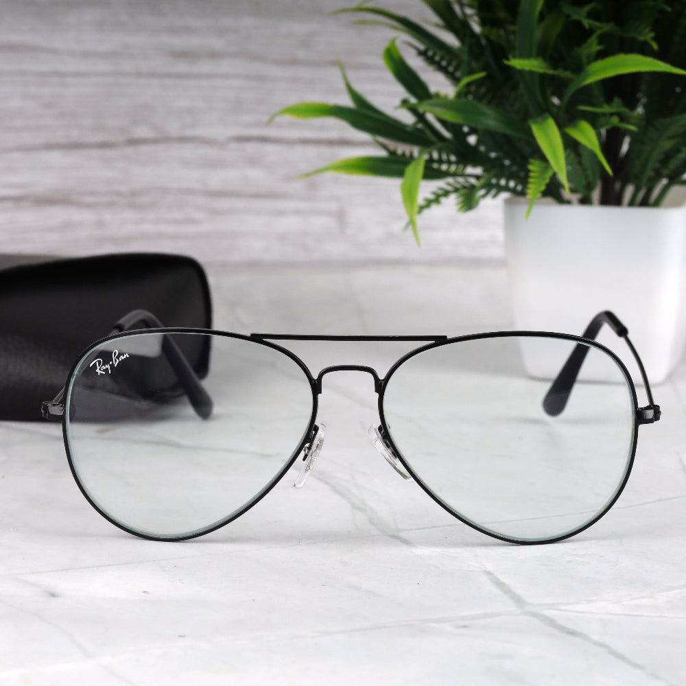 Classic Pilot 3O26 Black-Photochromatic Sunglass with black frame and adaptive UV 400 lenses from JUO INDIA.